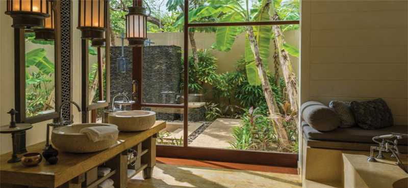 four-seasons-langkawi-langkawi-holiday-beach-villa-bathroom