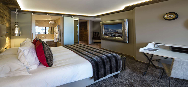 hotel-koh-i-nor-val-thorens-france-holidays-superior-room