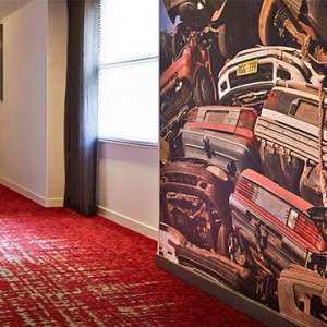 hotel-zetta-san-francisco-holiday-hallway