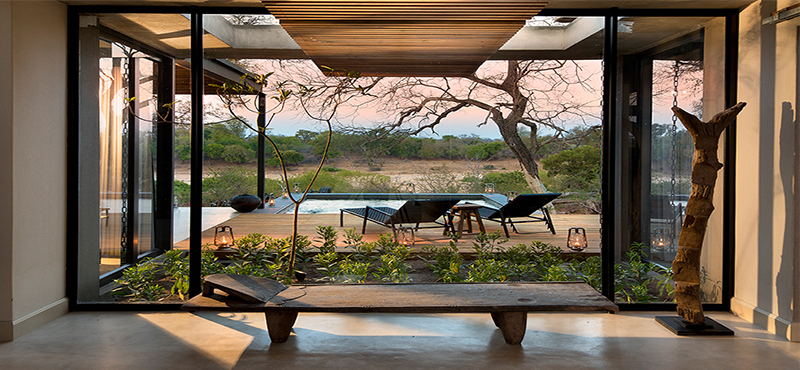 lion-sands-game-reserve-south-africa-ivory-lodge-entrance