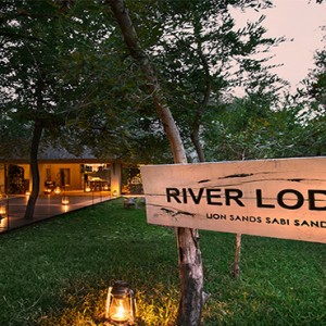 lion-sands-game-reserve-south-africa-river-lodge-welcome