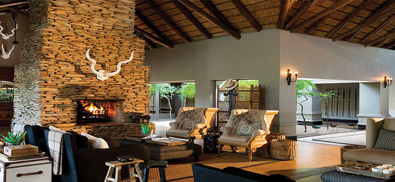 lion-sands-game-reserve-south-africa-tinga-lodge-lounge