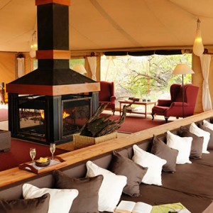 lounge-serengeti-bushtops-luxury-tanzania-holiday-packages