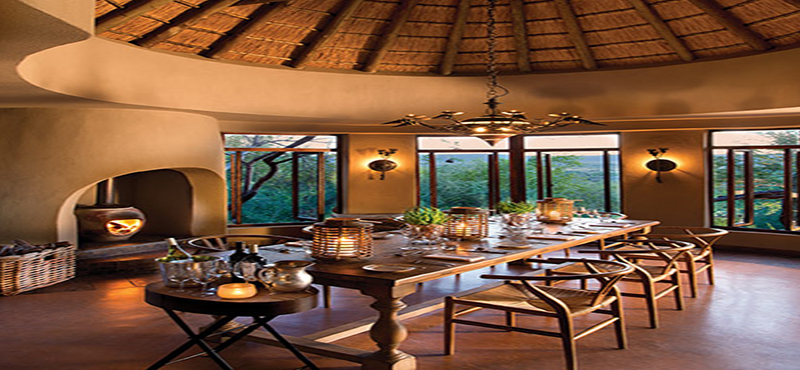 madikwe-safari-lodge-south-africa-holiday-dithaba-lodge-dining-room