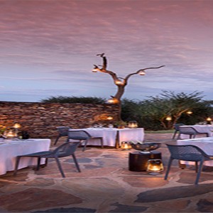 madikwe-safari-lodge-south-africa-holiday-lelapa-lodge-dining-exterior