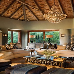 madikwe-safari-lodge-south-africa-holiday-lelapa-lodge-lounge