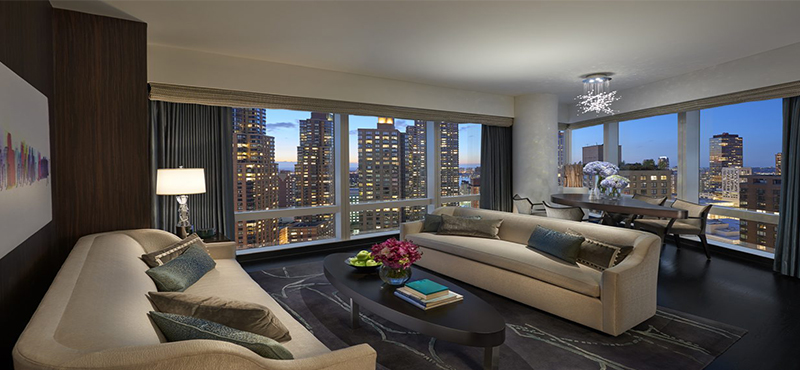 mandarin-oriental-new-york-holiday-hudson-river-view-suite