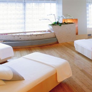 mandarin-oriental-new-york-holiday-spa-relaxation-room