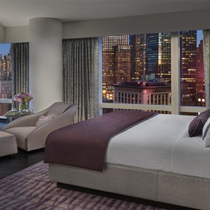 mandarin-oriental-new-york-holiday-premier-central-park-view-suite-bedroom