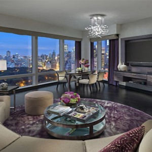 mandarin-oriental-new-york-holiday-premier-central-park-view-suite-lounge