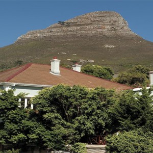 more-quarters-hotel-cape-town-holidays-front