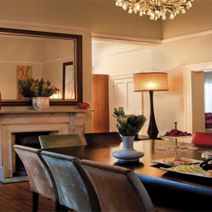 more-quarters-hotel-cape-town-holidays-redcliffe-house-dining