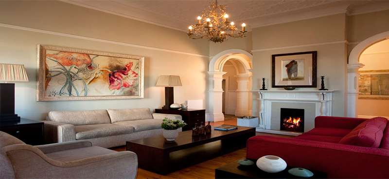 more-quarters-hotel-cape-town-holidays-redcliffe-house-lounge