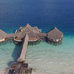 pier-restaurant-diamonds-la-gemma-dell-est-luxury-zanzibar-holiday-packages