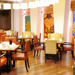 resturant-rembrandt-hotel-bangkok-luxury-bangkok-holiday-packages