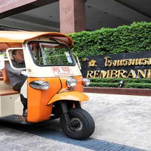 luxury Thailand holiday Packages Rembrandt Hotel Bangkok Taxi In Entrance