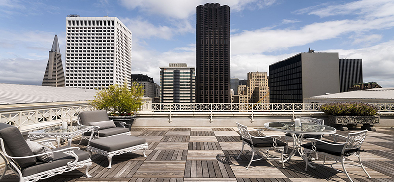 the-ritz-carlton-san-francisco-holiday-presidential-suite-balcony-view