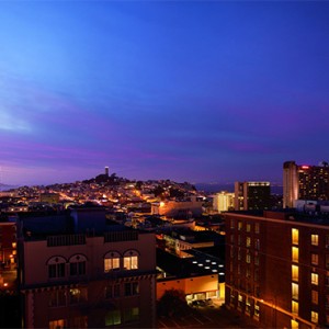 the-ritz-carlton-san-francisco-holiday-san-francisco-suite-view