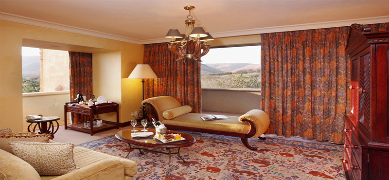 the-palace-of-the-lost-city-south-africa-holidays-junior-suite-lounge