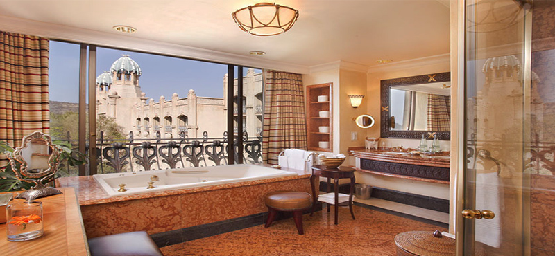 the-palace-of-the-lost-city-south-africa-holidays-royal-suite-bathsuite
