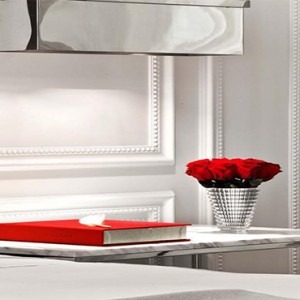 baccarat-hotel-and-residences-new-york-holiday-classic-king1