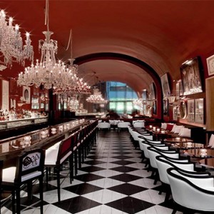 baccarat-hotel-and-residences-new-york-holiday-the-bar