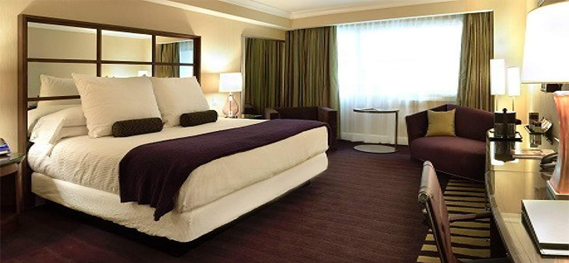 caesars-palace-las-vegas-holiday-forum-classic-room-1-king-non-smoking