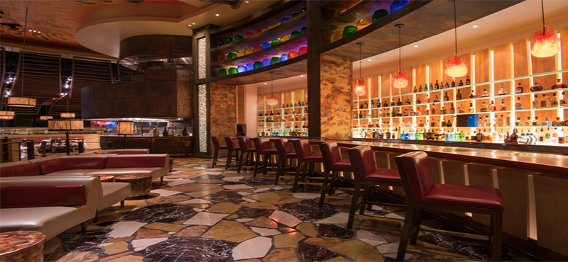 caesars-palace-las-vegas-holiday-mesa-grill