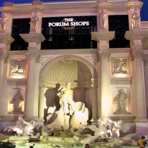 caesars-palace-las-vegas-holiday-the-forum-shop