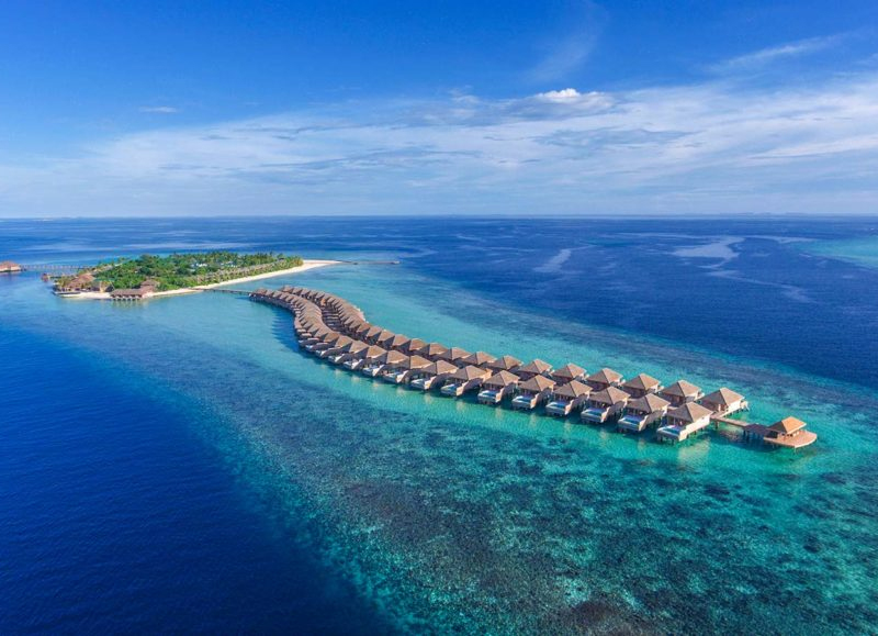 island-view-be-one-of-the-first-to-stay-at-hurawalhi-maldives