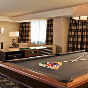 sheraton-times-square-hotel-new-york-holidays-speciality-suite-snooker-pool