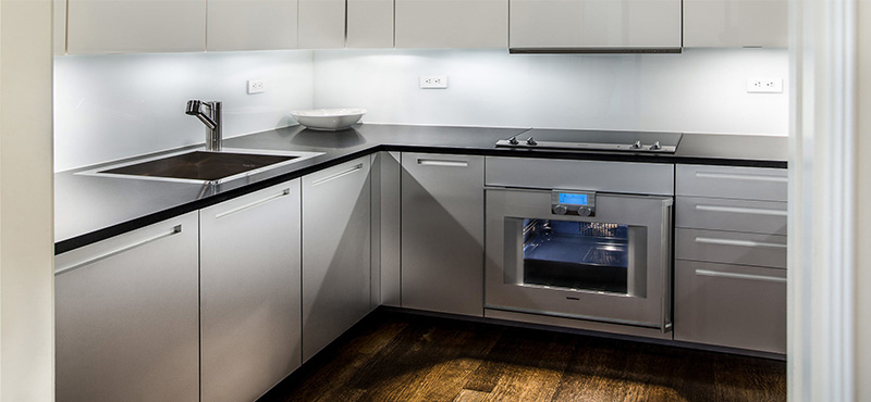 the-mark-hotel-new-york-holiday-mark-premier-one-bedroom-suite-kitchen