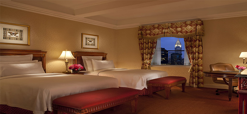 waldorf-astoria-new-york-holiday-superior-guest-room-twin
