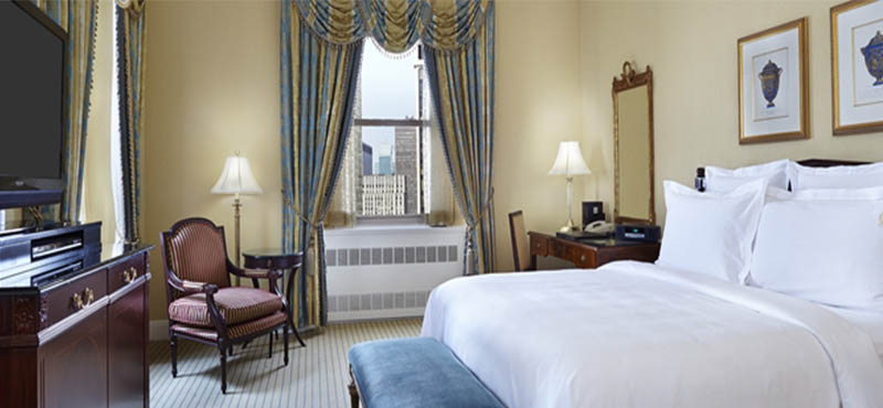 waldorf-astoria-new-york-holiday-tower-luxury-guestrooms