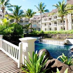 exteriors-lux-belle-mare-luxury-mauritius-holidays