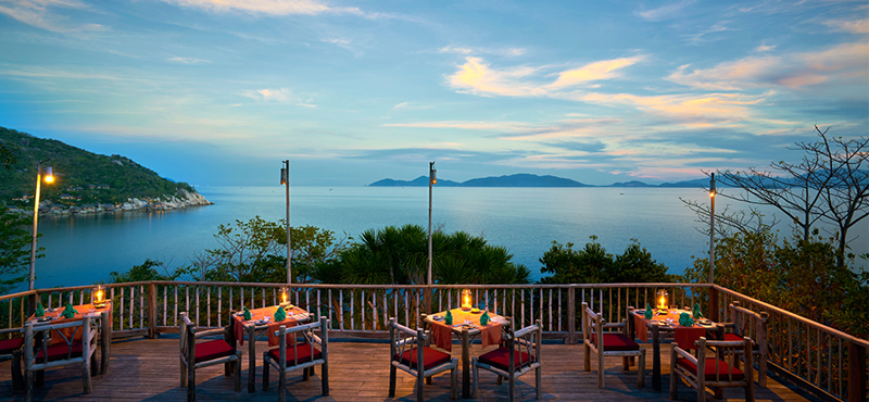 Dining by the Rocks - Six Senses Ninh Van Bay - Luxury Vietnam Holidays