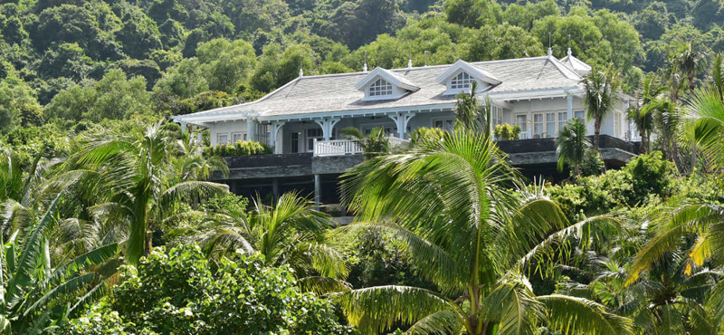 Luxury Vietnam Holiday Packages InterContinental Danang Sun Peninsula Resort 3 Bedrom Bai Bac Bay Villa 3