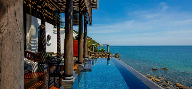 Luxury Vietnam Holiday Packages InterContinental Danang Sun Peninsula Resort One Bedroom Seaside Villas On The Rocks 3