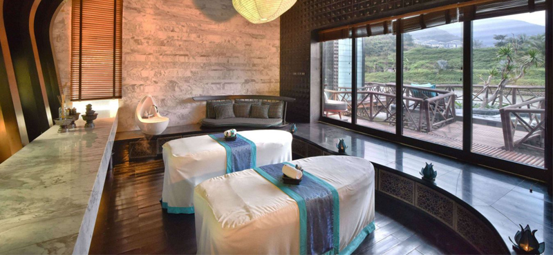 Luxury Vietnam Holiday Packages InterContinental Danang Sun Peninsula Resort One Bedroom Spa Lagoon Villa 7