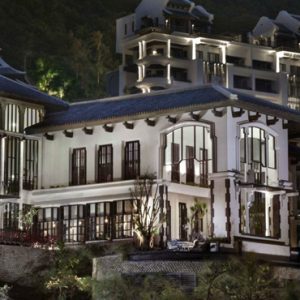Luxury Vietnam Holiday Packages InterContinental Danang Sun Peninsula Resort Dining 8