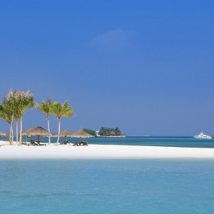 Beach 2 - Kuredu Island Resort - Luxury Maldives Holidays