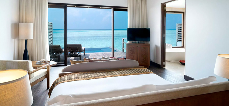 Luxury Maldives Holiday Packages Anantara Veli Maldives Resort Deluxe Over Water Bungalow 4