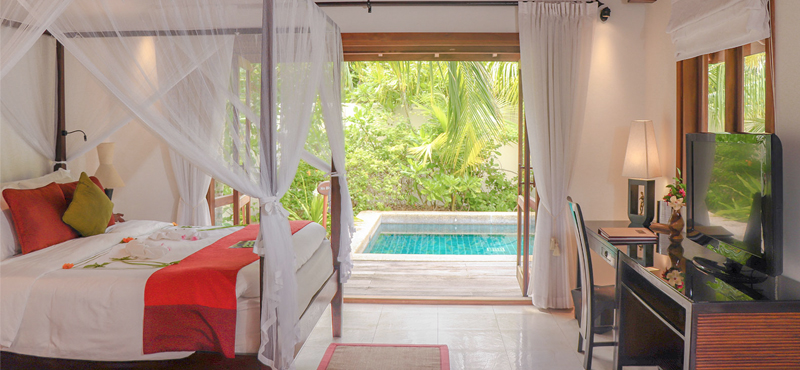 Maldives holiday Packages Kuredu Island Resort Maldives Private Pool Villas 2