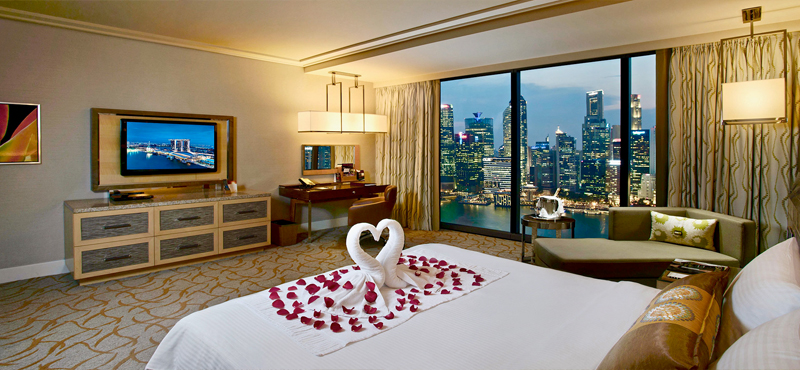 Marina Bay Sands Luxury Singapore Holiday Packages Grand Club Room1