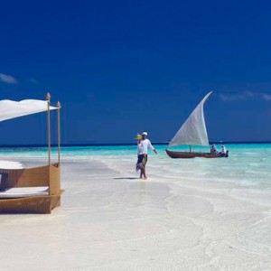 service - Baros Maldives - Luxury Maldives Holidays
