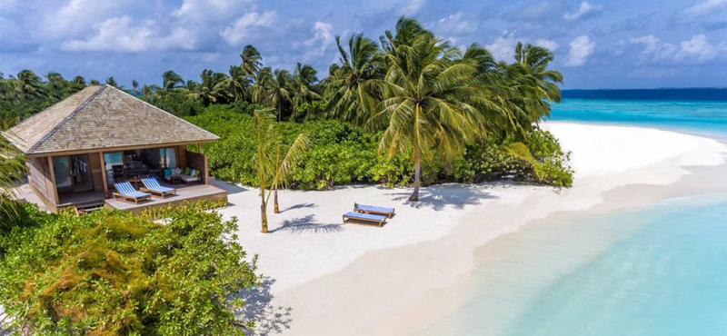 Beach Villa - Hurawaihi - Luxury Maldives Honeymoon