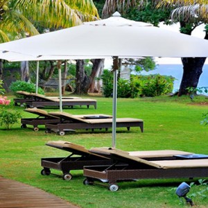 Le Cardinal Exclusive Resort - Luxury Mauritius Holiday Packages - beach beds