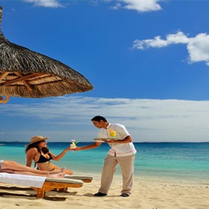 Le Cardinal Exclusive Resort - Luxury Mauritius Holiday Packages - beach1