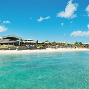Le Meridien Ile Maurice - Luxury Mauritius Holiday Packages - Beach view