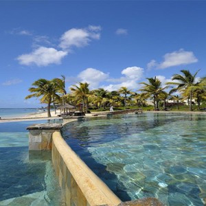 Le Meridien Ile Maurice - Luxury Mauritius Holiday Packages - Pool